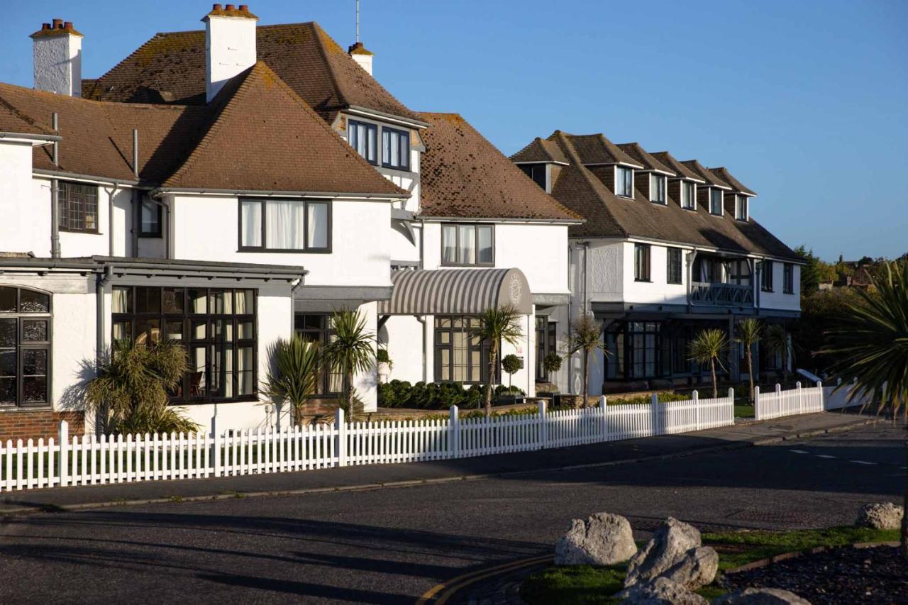 The Relais Cooden Beach And Spa Bexhill-on-Sea Zewnętrze zdjęcie