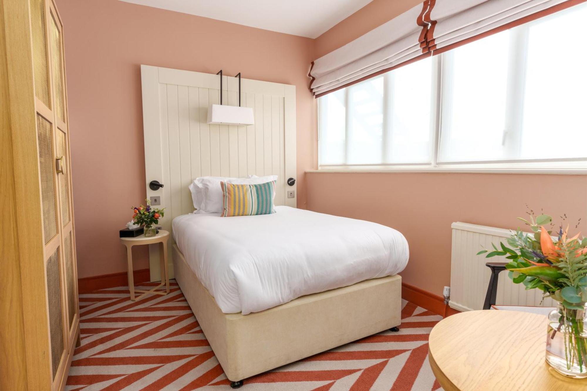 The Relais Cooden Beach And Spa Bexhill-on-Sea Zewnętrze zdjęcie